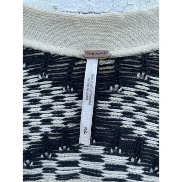 NWT Free People Womens Bell Sleeve V Neck Patchwork Knit Sweater Dress Multi S - Picture 11 of 13